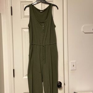 GAP Sleeveless Jumpsuit